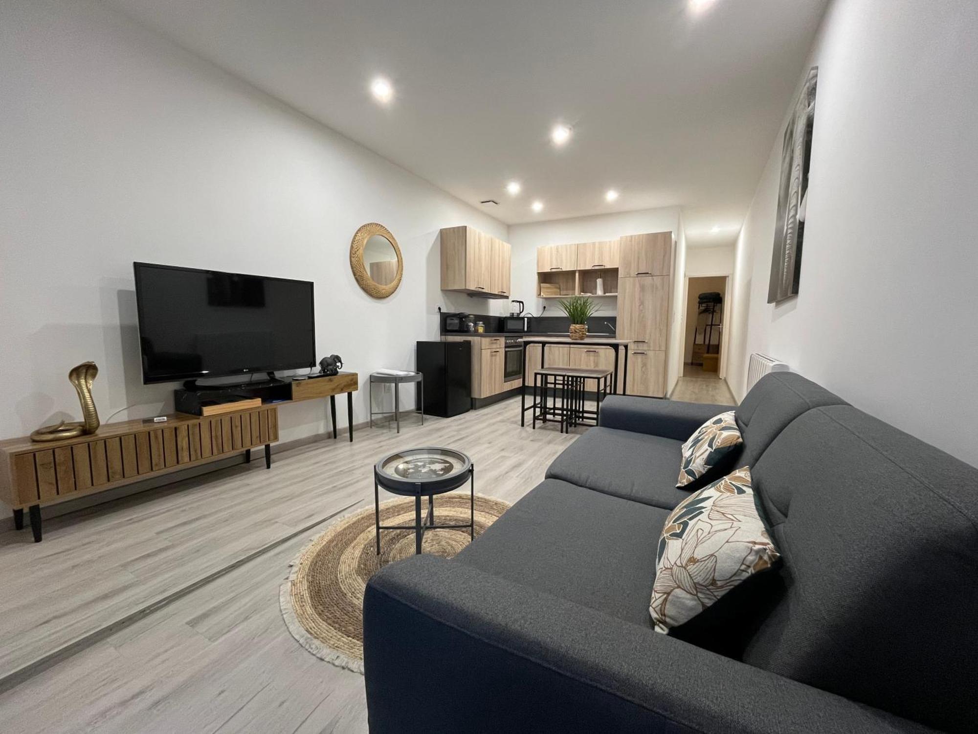 Le Mendes Apartman Évron Kültér fotó